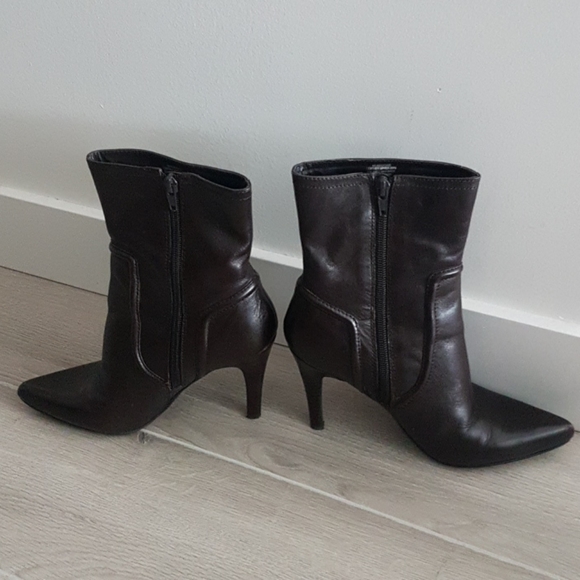 Ankle Boots - Picture 3 of 4